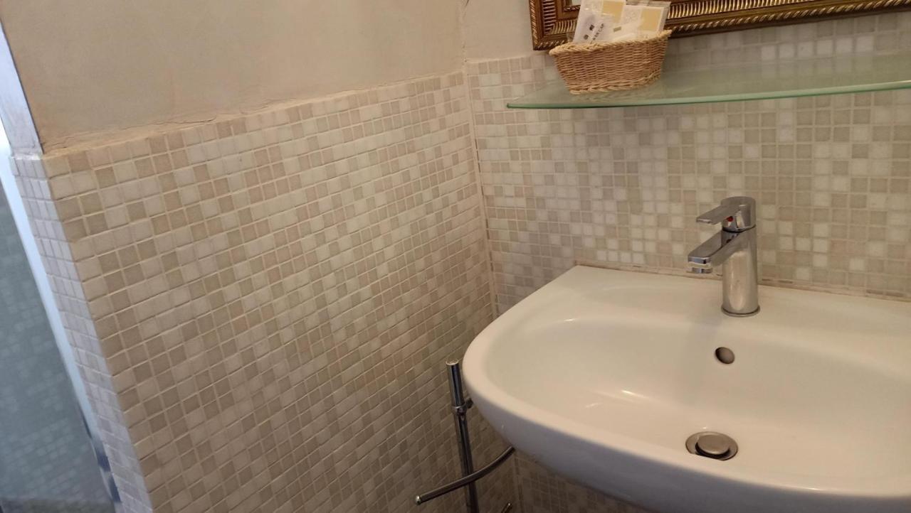 Relais Corso Storico Bed & Breakfast Pisa Exterior photo